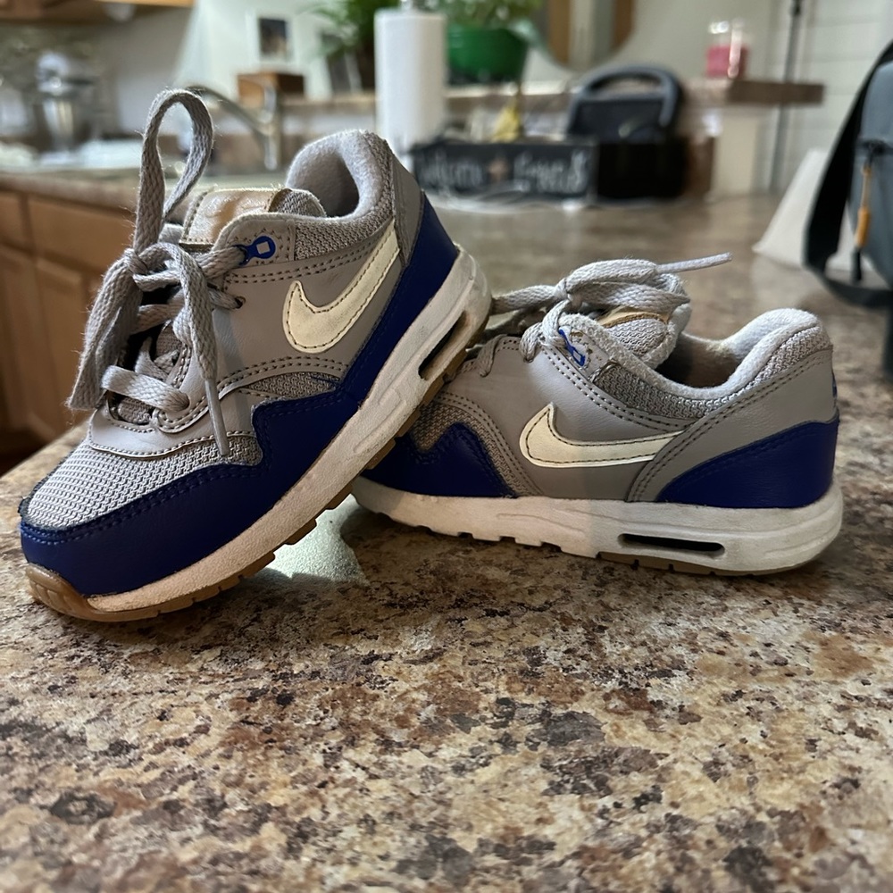 Nike Air Max 1, gray/blue, toddler size 8